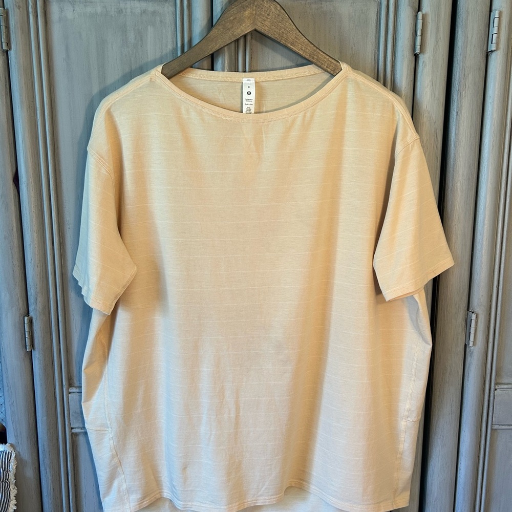 Lululemon Back In Action Tee